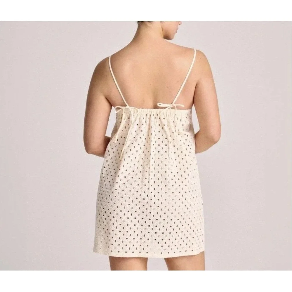 Women's Vitamin A Eyelet Cover Up Mini Dress White XS New With Tags - Picture 7 of 7